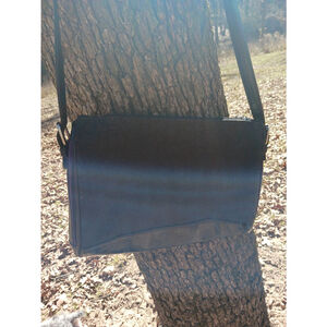 Kenneth Cole Reaction Crossbody